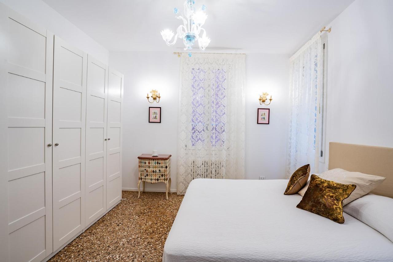 Ca' San Beneto Completely Refurbished In A Fabulously Central Area Венеція Екстер'єр фото